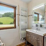 Hof Helmenhube 2 * Oberzent
