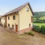 Hof Helmenhube 2